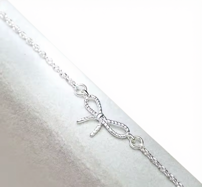 925 Sterling Silver Bow bracelet