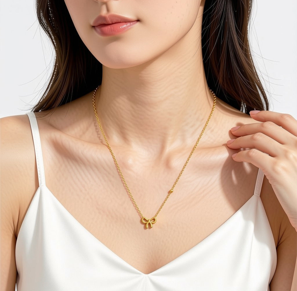 Loulu bowknot pendant necklace