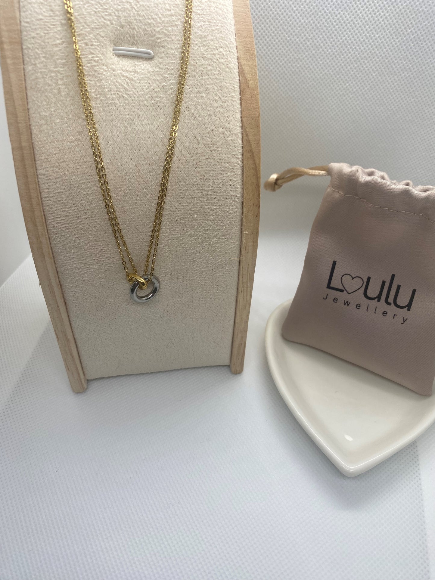 Elegant two colour circle pendant